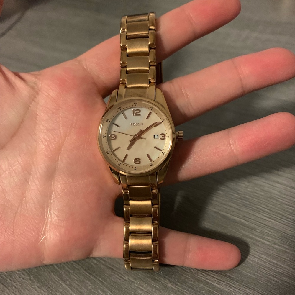 Fossil watch ⏱ - Picture 2 of 6